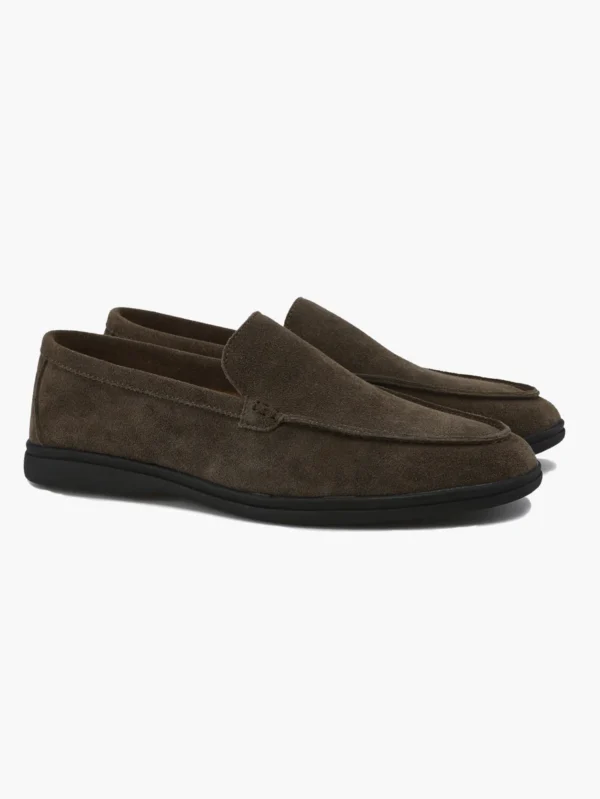 Premium Suede Loafers - UE 43